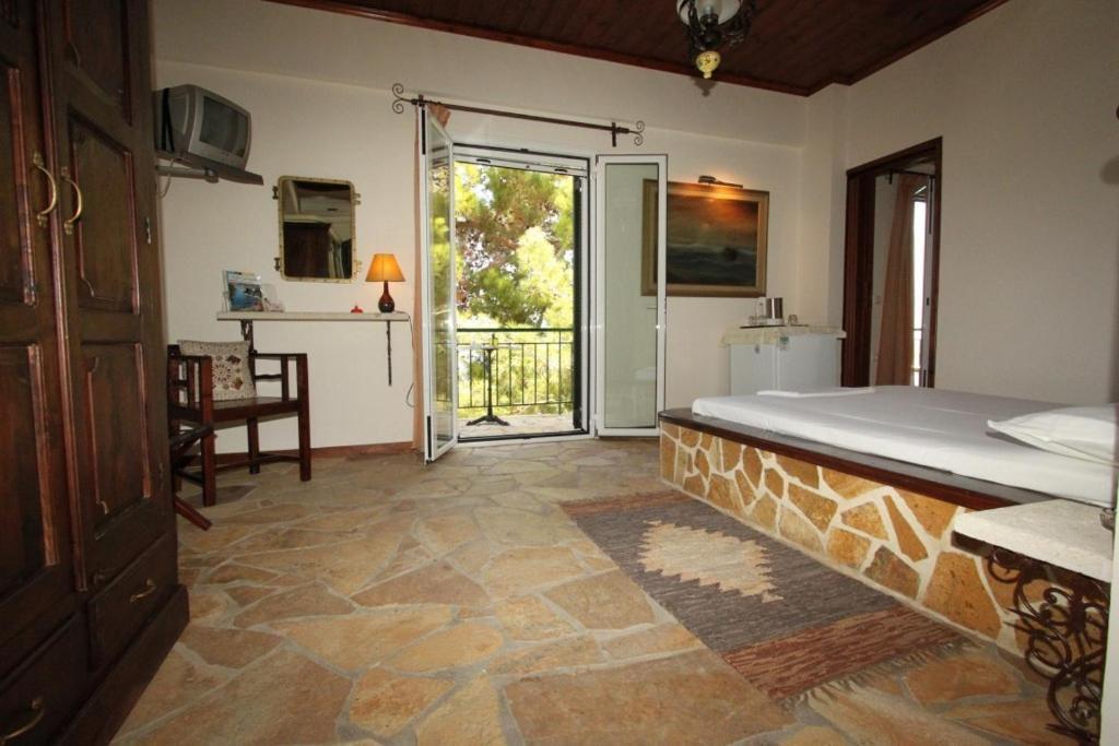 Margina Residence Hotel Gaios Bilik gambar